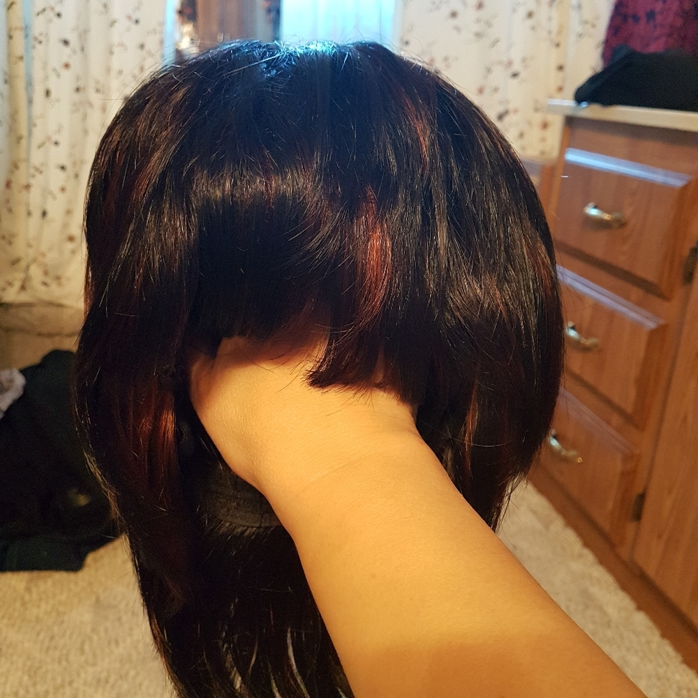 Wig - Picture 2 of 4